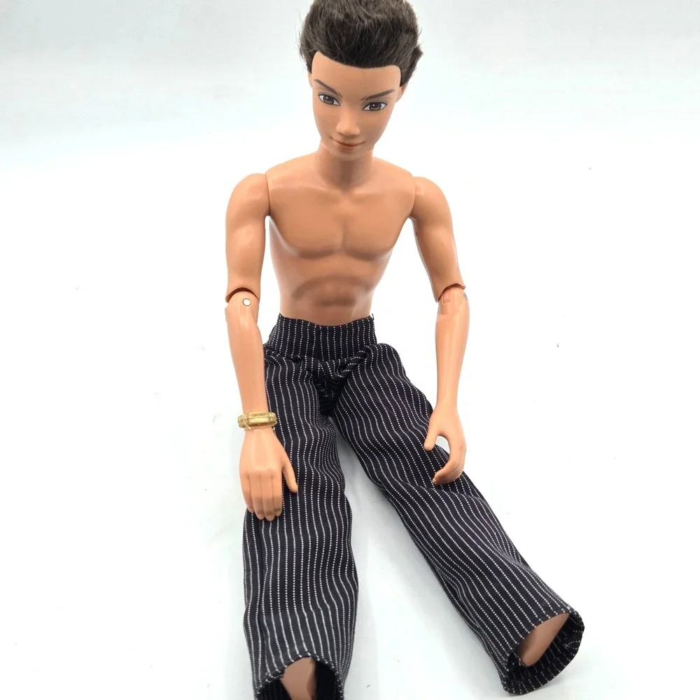 Mattel Barbie Lot of 4 And 1 My Scene Hanging‎ Out River Doll 1990s